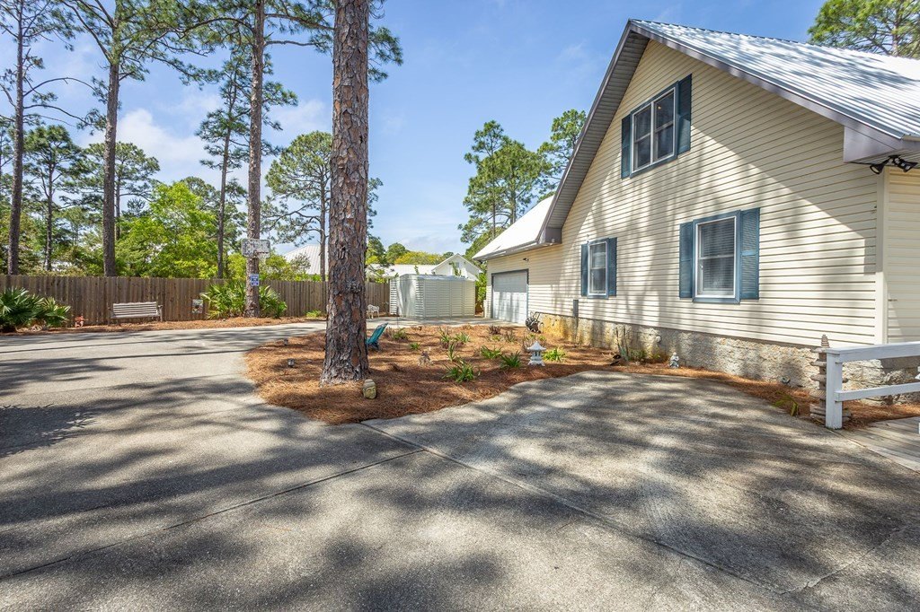 Eastpoint, Florida, 32328, United States, 4 Bedrooms Bedrooms, ,3 BathroomsBathrooms,Residential,Forsale,1946765