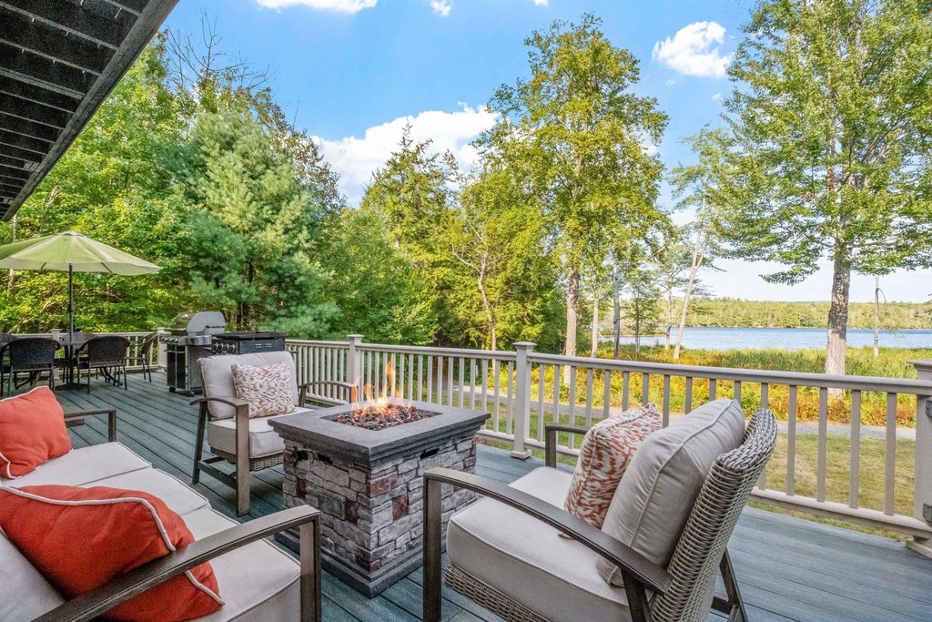 Moultonborough, New Hampshire, 03254, United States, 5 Bedrooms Bedrooms, ,3.5 BathroomsBathrooms,Residential,Forsale,1952910