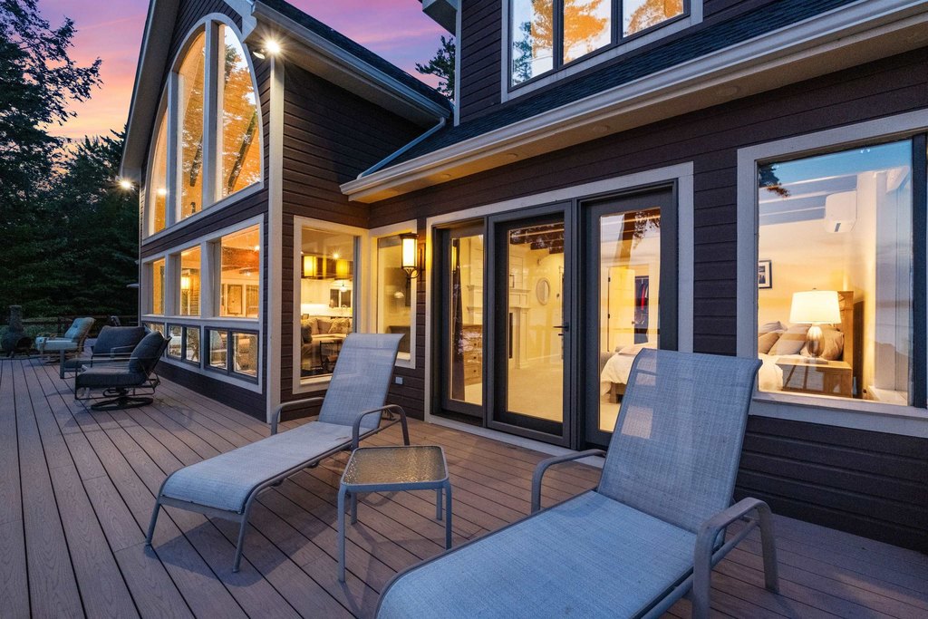 Moultonborough, New Hampshire, 03254, United States, 5 Bedrooms Bedrooms, ,5.5 BathroomsBathrooms,Residential,Forsale,1952906