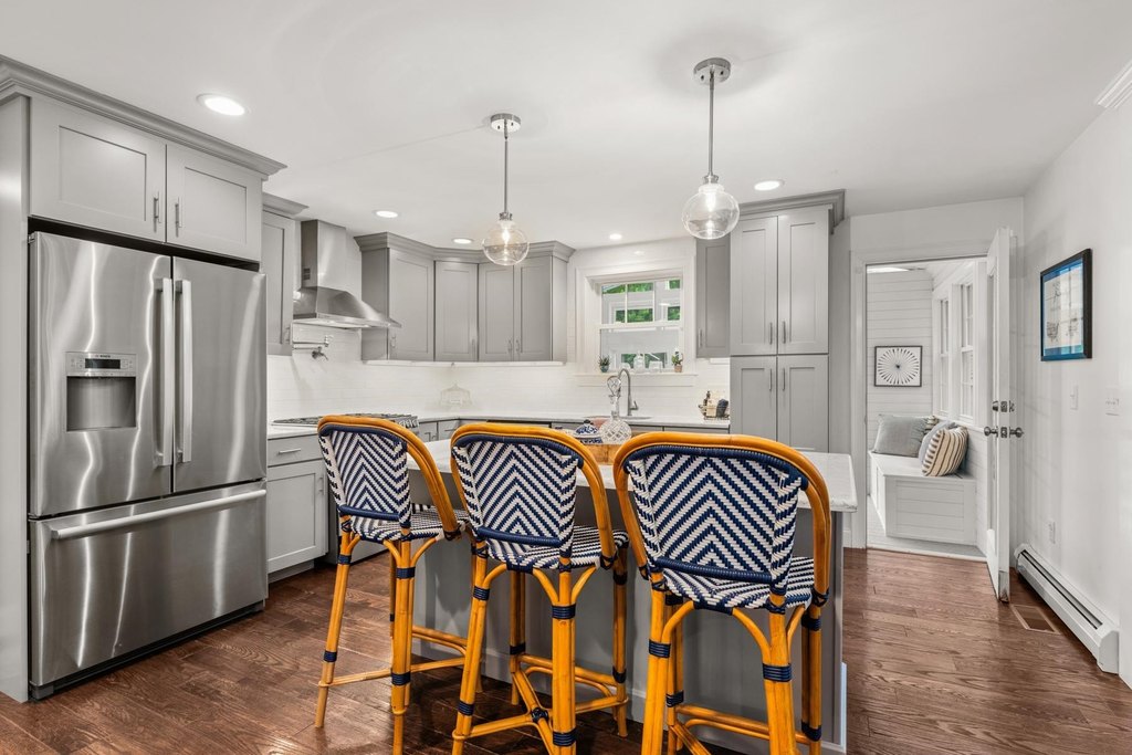 North Hampton, New Hampshire, 03862, United States, 4 Bedrooms Bedrooms, ,2.5 BathroomsBathrooms,Residential,Forsale,1952916