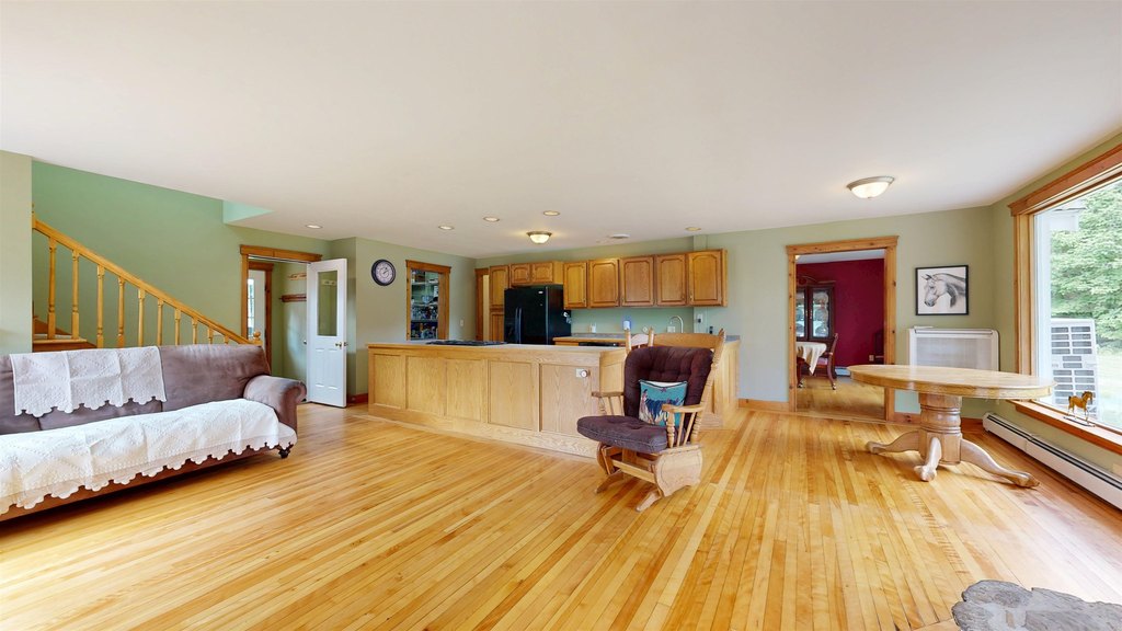 Underhill, Vermont, 05489, United States, 4 Bedrooms Bedrooms, ,3 BathroomsBathrooms,Residential,Forsale,1953117