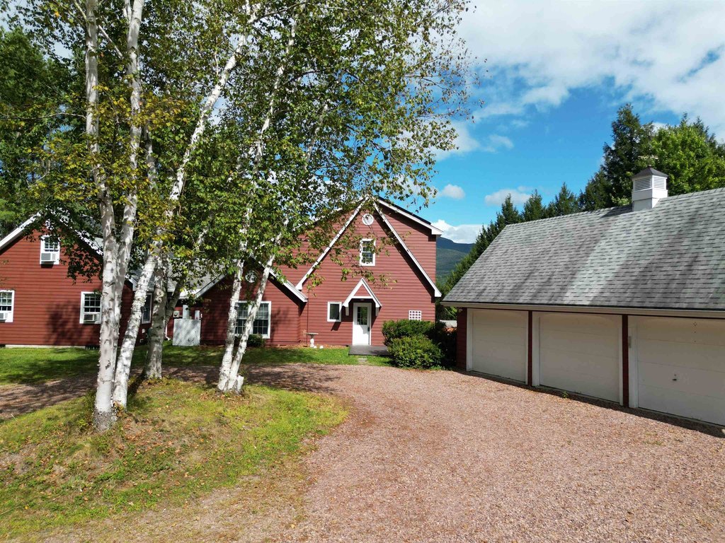 Underhill, Vermont, 05489, United States, 4 Bedrooms Bedrooms, ,3 BathroomsBathrooms,Residential,Forsale,1953117