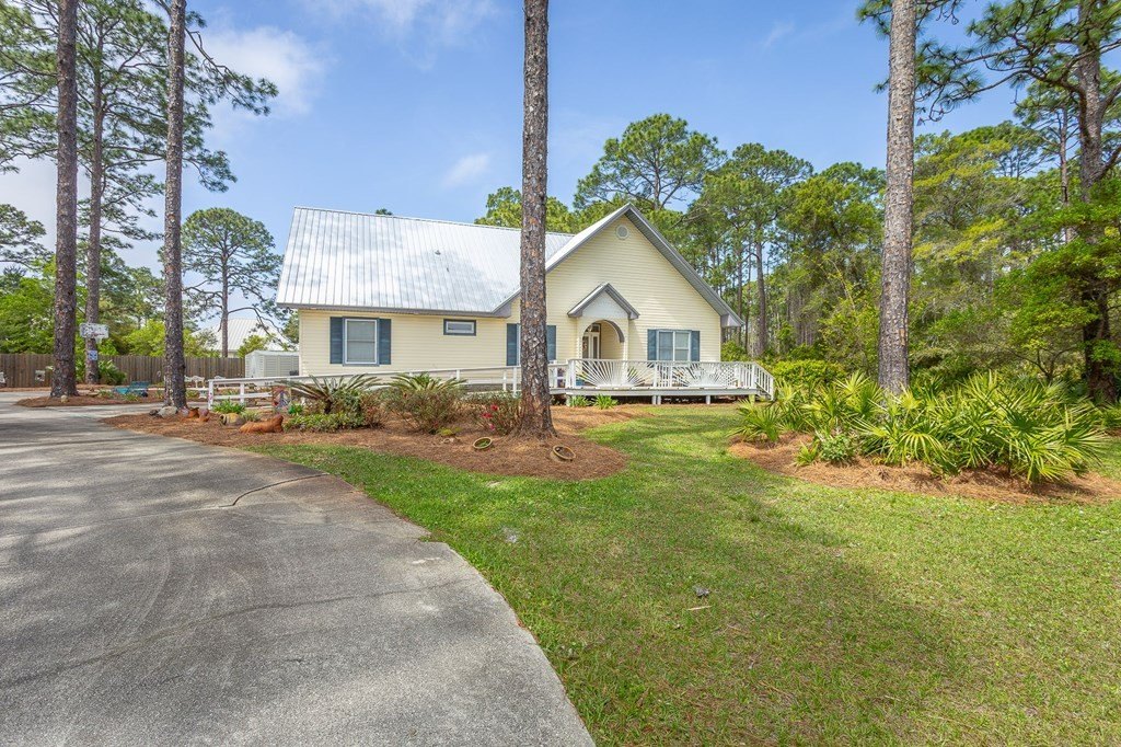 Eastpoint, Florida, 32328, United States, 4 Bedrooms Bedrooms, ,3 BathroomsBathrooms,Residential,Forsale,1946765