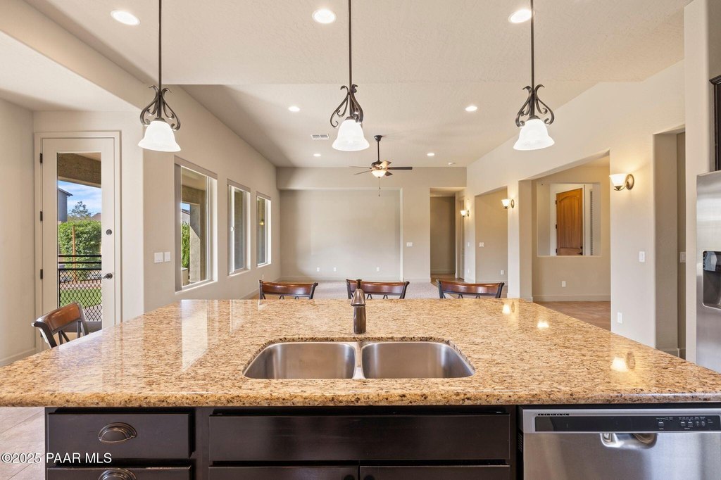 Prescott Valley, Arizona, 86315, United States, 3 Bedrooms Bedrooms, ,2.5 BathroomsBathrooms,Residential,Forsale,1952176