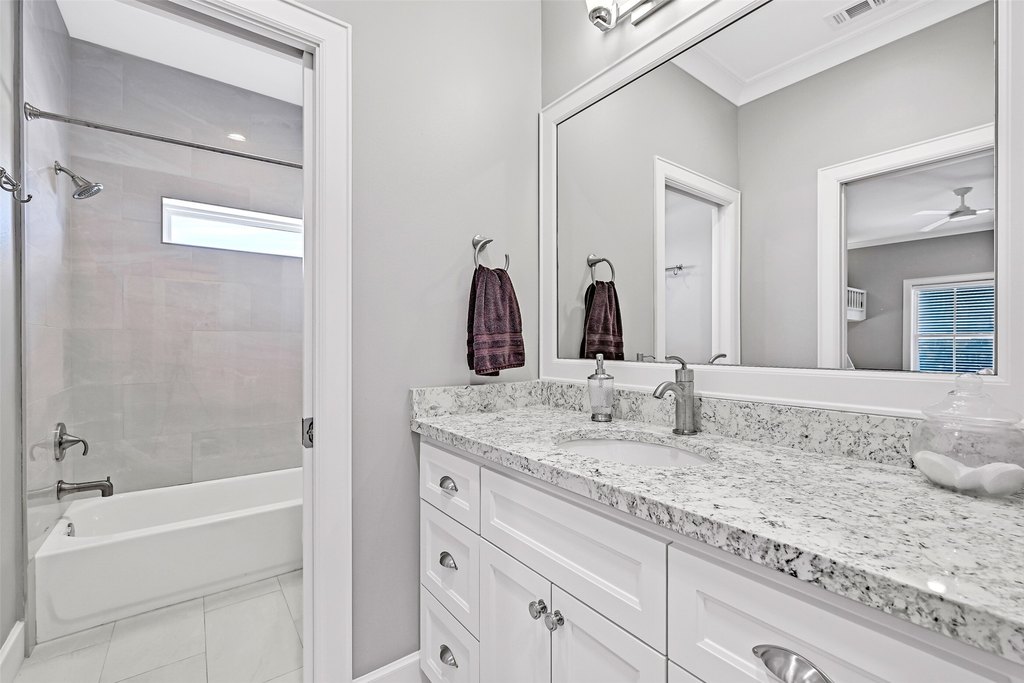 Galveston, Texas, 77554, United States, 4 Bedrooms Bedrooms, ,4.5 BathroomsBathrooms,Residential,Forsale,1954137