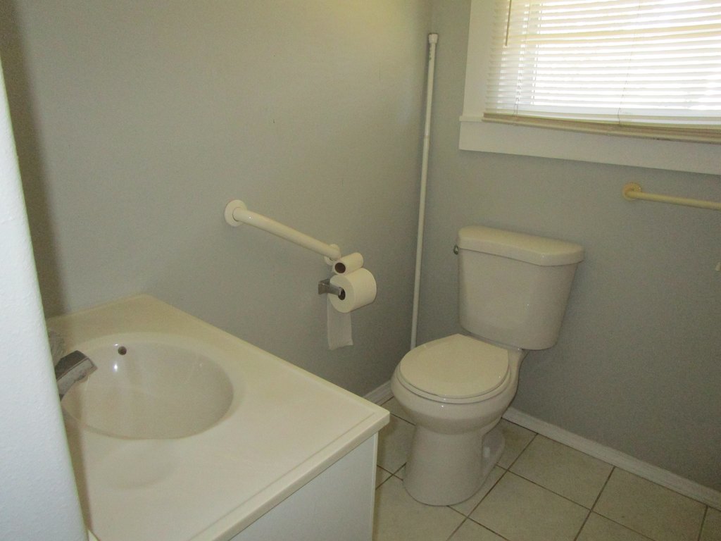 Hilo, Hawaii, 96720, United States, 3 Bedrooms Bedrooms, ,2 BathroomsBathrooms,Residential,Forsale,1989840