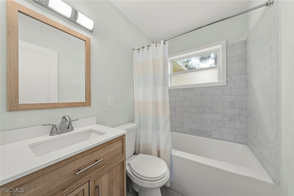 Sanibel, Florida, 33957, United States, 3 Bedrooms Bedrooms, ,2 BathroomsBathrooms,Residential,Forsale,1954229