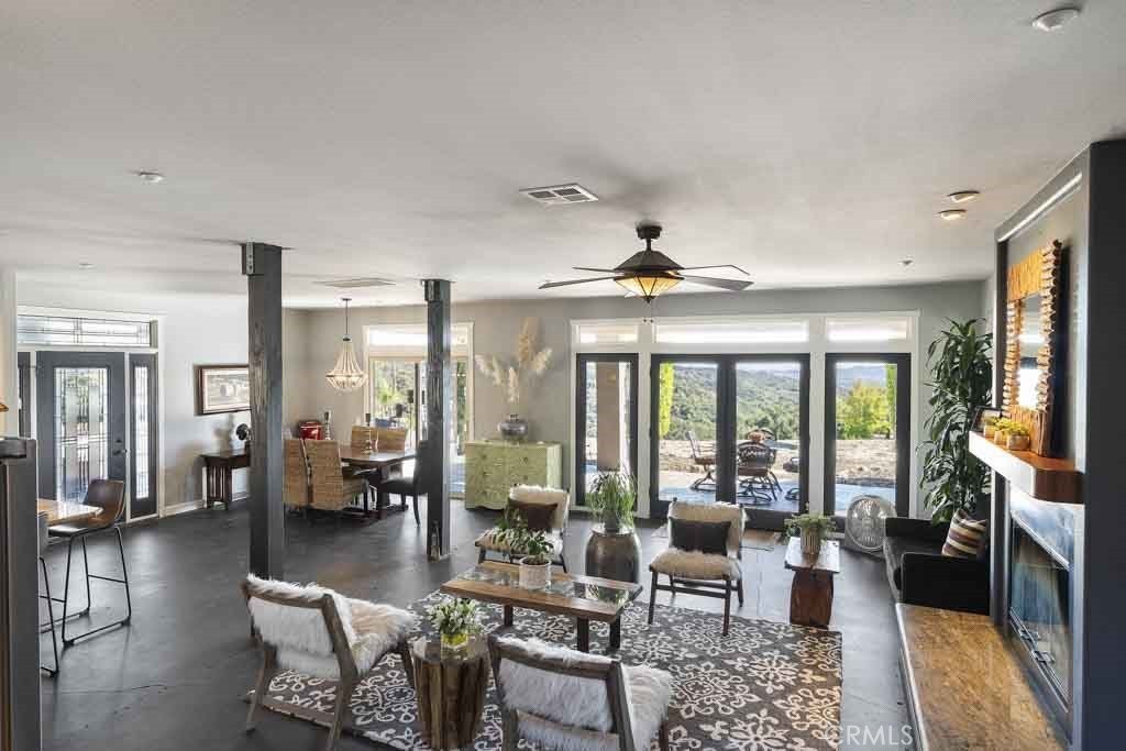 Trabuco Canyon, California, 92679, United States, 3 Bedrooms Bedrooms, ,2 BathroomsBathrooms,Residential,Forsale,1986024