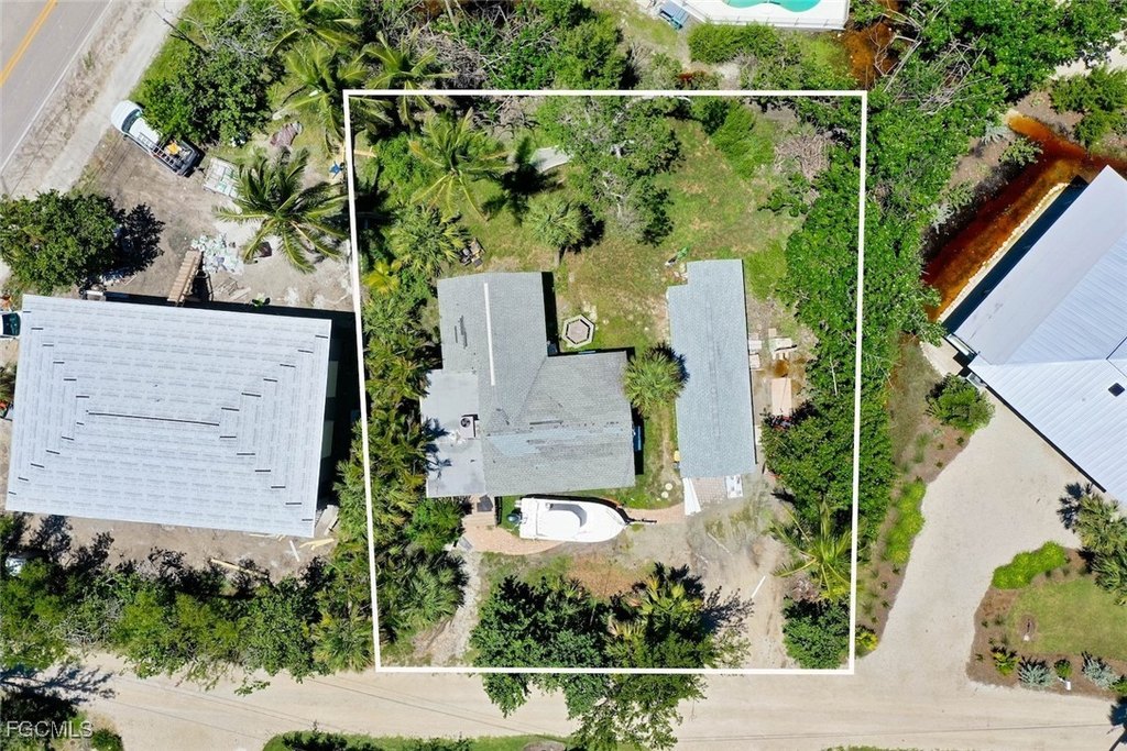 Sanibel, Florida, 33957, United States, 3 Bedrooms Bedrooms, ,2 BathroomsBathrooms,Residential,Forsale,1954229