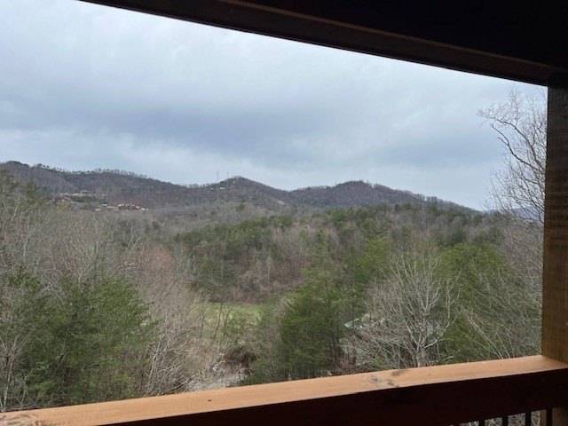 Pigeon Forge, Tennessee, 37863, United States, 6 Bedrooms Bedrooms, ,4.5 BathroomsBathrooms,Residential,Forsale,1960229