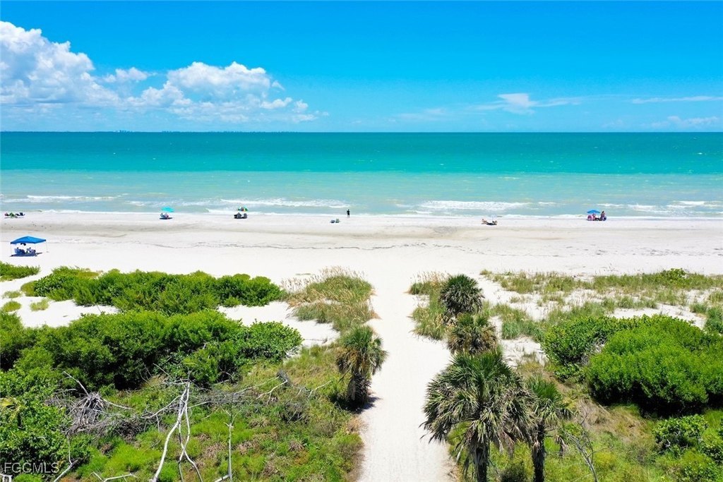 Sanibel, Florida, 33957, United States, 3 Bedrooms Bedrooms, ,2 BathroomsBathrooms,Residential,Forsale,1954229