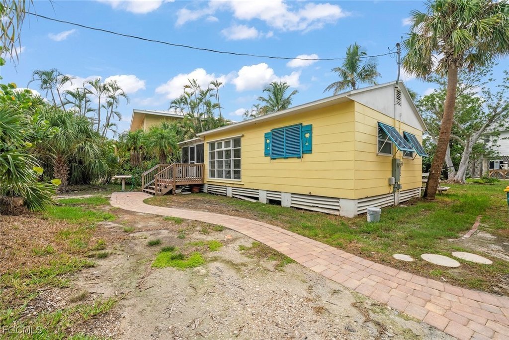 Sanibel, Florida, 33957, United States, 3 Bedrooms Bedrooms, ,2 BathroomsBathrooms,Residential,Forsale,1954229