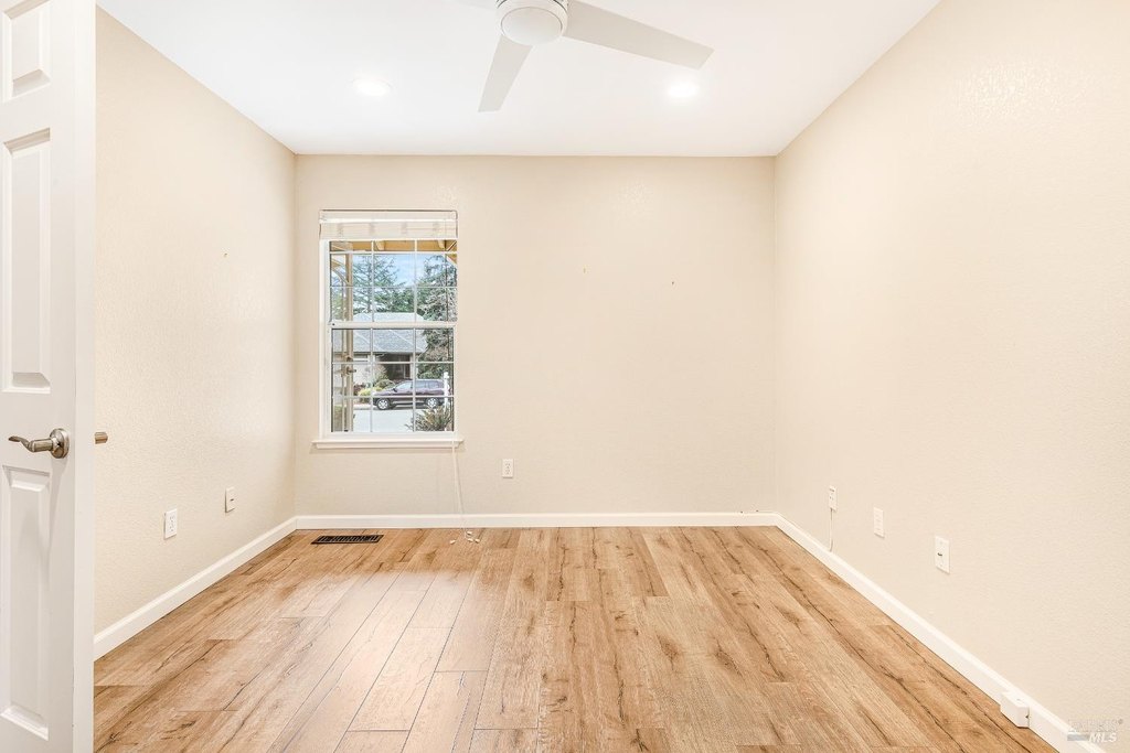 Santa Rosa, California, 95409, United States, 3 Bedrooms Bedrooms, ,2 BathroomsBathrooms,Residential,Forsale,1953130