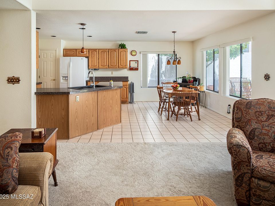 Oro Valley, Arizona, 85737, United States, 3 Bedrooms Bedrooms, ,3 BathroomsBathrooms,Residential,Forsale,1963513