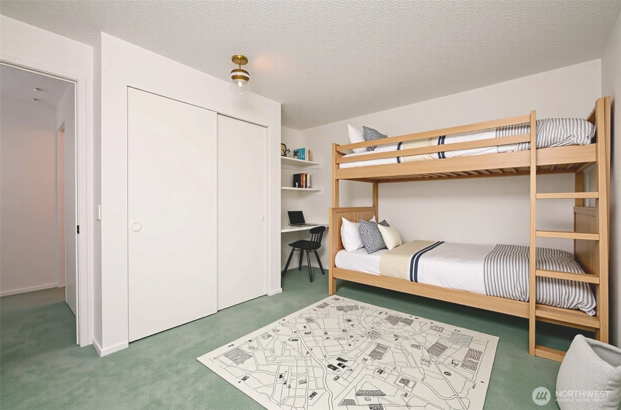 Edmonds, Washington, 98026, United States, 3 Bedrooms Bedrooms, ,2 BathroomsBathrooms,Residential,Forsale,1946226