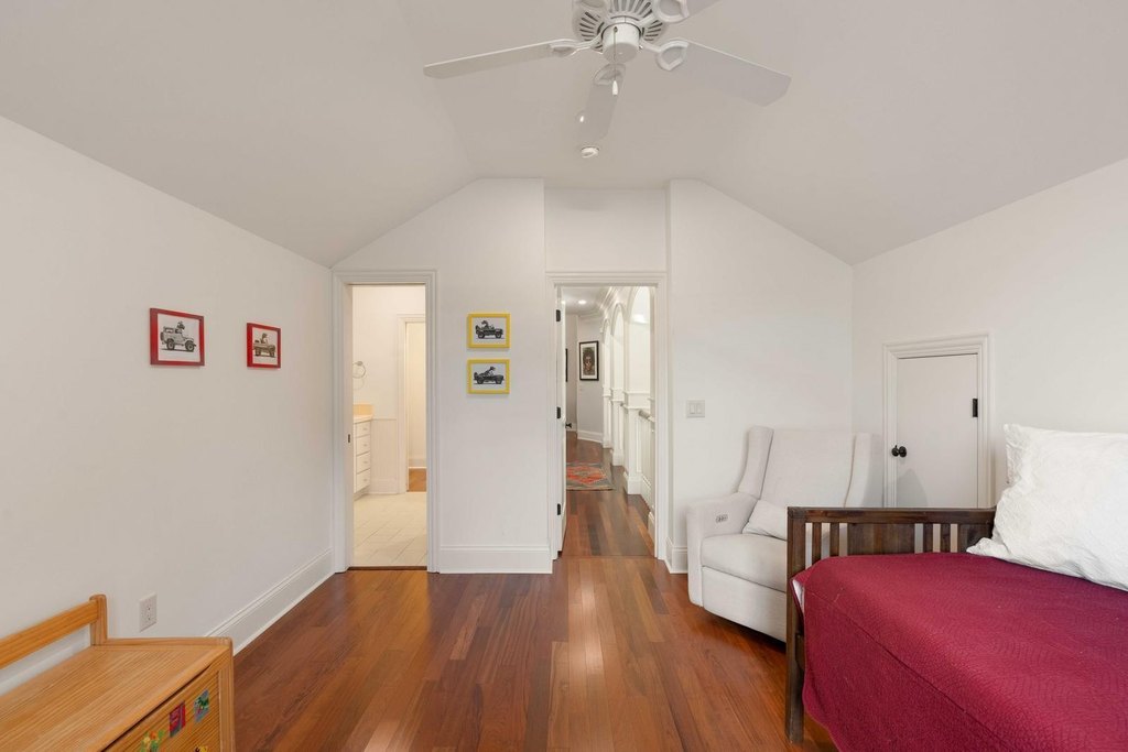 Mount Pleasant, South Carolina, 29464, United States, 4 Bedrooms Bedrooms, ,4 BathroomsBathrooms,Residential,Forsale,1985966