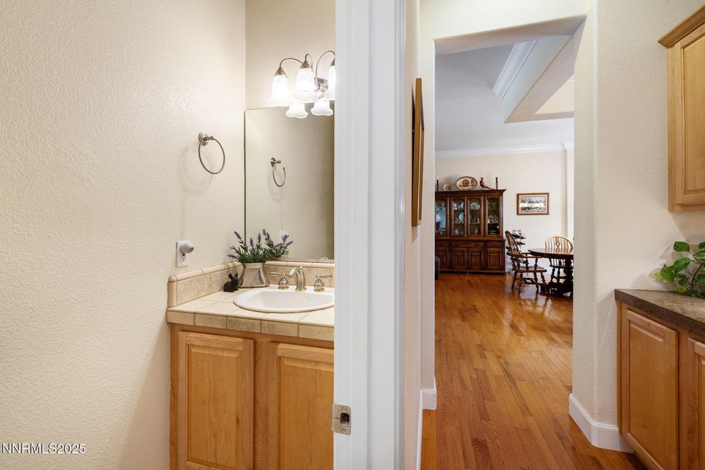 Reno, Nevada, 89519, United States, 4 Bedrooms Bedrooms, ,2.5 BathroomsBathrooms,Residential,Forsale,1954163