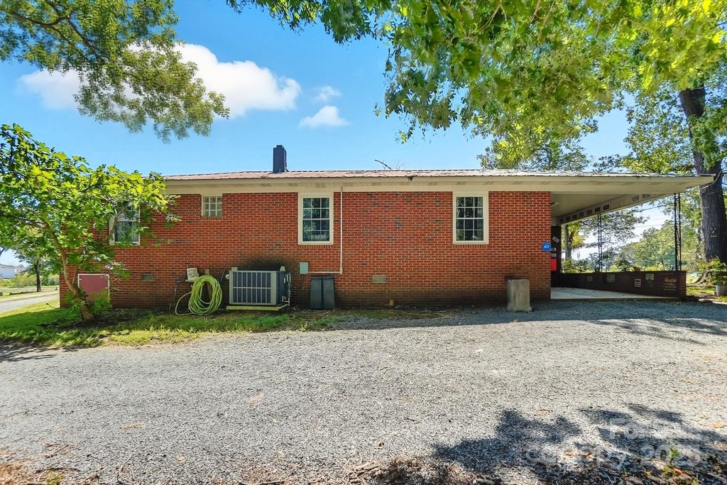 Monroe, North Carolina, 28110, United States, 3 Bedrooms Bedrooms, ,1 BathroomBathrooms,Residential,Forsale,1953170