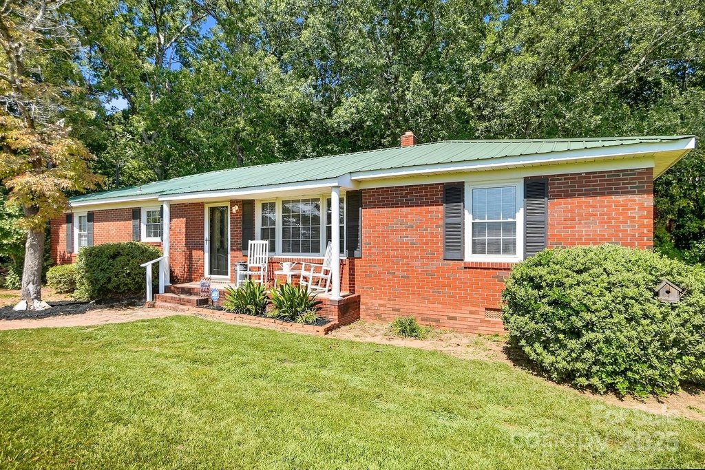 Monroe, North Carolina, 28110, United States, 3 Bedrooms Bedrooms, ,1 BathroomBathrooms,Residential,Forsale,1953170
