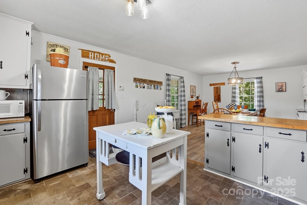 Monroe, North Carolina, 28110, United States, 3 Bedrooms Bedrooms, ,1 BathroomBathrooms,Residential,Forsale,1953170