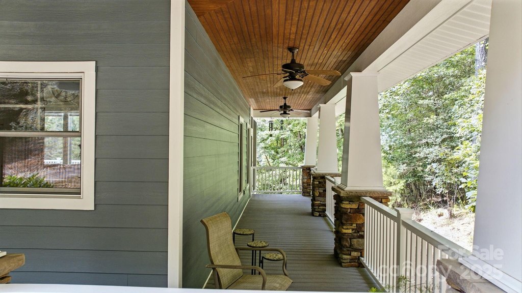 Connelly Springs, North Carolina, 28612, United States, 3 Bedrooms Bedrooms, ,3.5 BathroomsBathrooms,Residential,Forsale,1953168