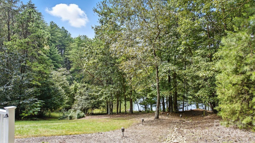 Connelly Springs, North Carolina, 28612, United States, 3 Bedrooms Bedrooms, ,3.5 BathroomsBathrooms,Residential,Forsale,1953168