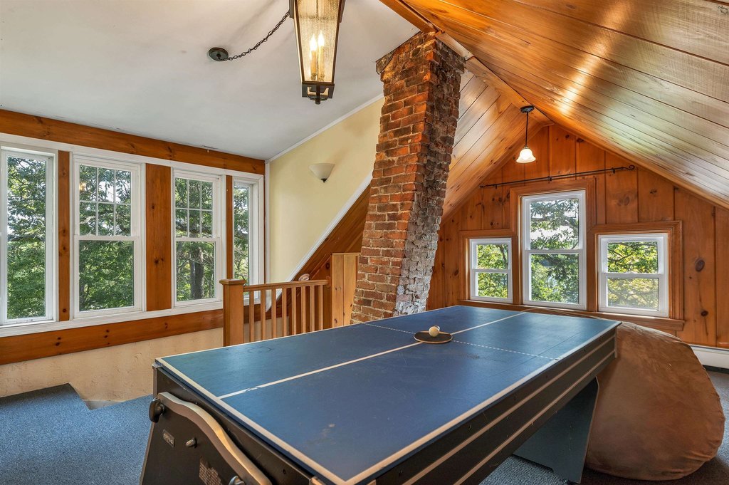 Wolfeboro, New Hampshire, 03894, United States, 3 Bedrooms Bedrooms, ,2 BathroomsBathrooms,Residential,Forsale,1952896