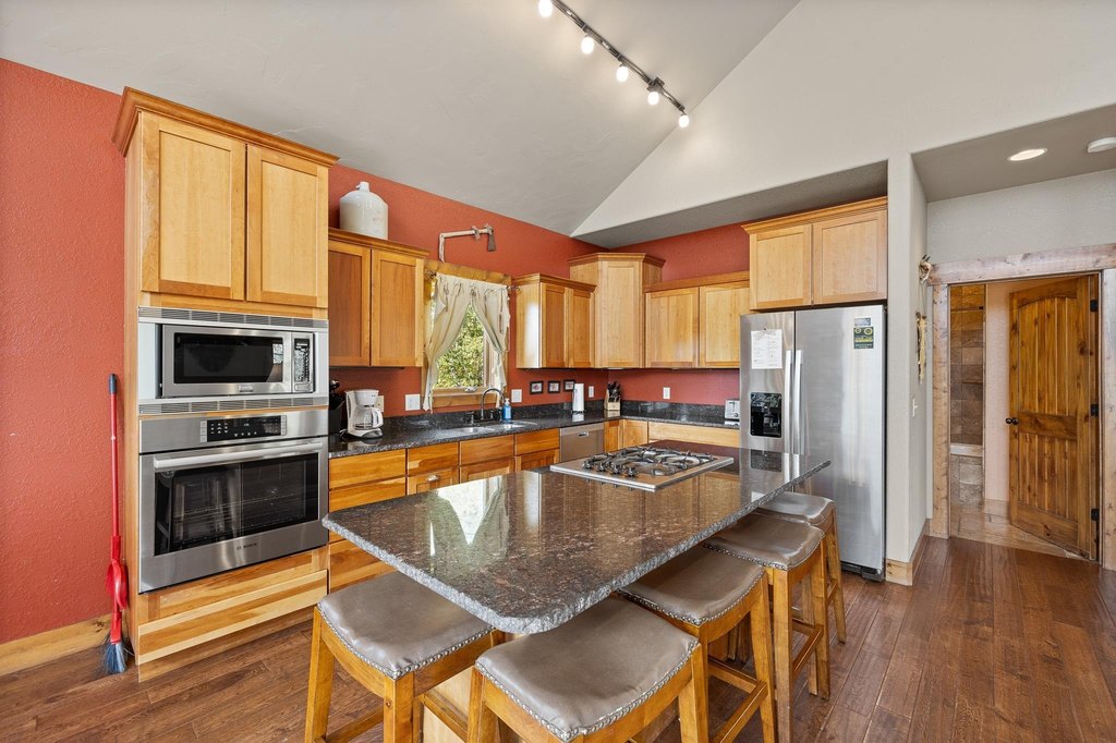 Lead, South Dakota, 57754, United States, 3 Bedrooms Bedrooms, ,2 BathroomsBathrooms,Residential,Forsale,1962251