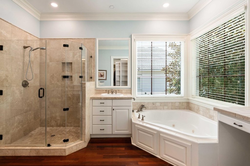 Mount Pleasant, South Carolina, 29464, United States, 4 Bedrooms Bedrooms, ,4 BathroomsBathrooms,Residential,Forsale,1985966