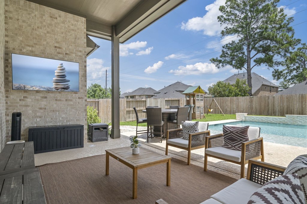 Cypress, Texas, 77433, United States, 5 Bedrooms Bedrooms, ,4.5 BathroomsBathrooms,Residential,Forsale,1953111
