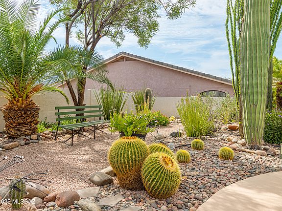 Oro Valley, Arizona, 85737, United States, 3 Bedrooms Bedrooms, ,3 BathroomsBathrooms,Residential,Forsale,1963513