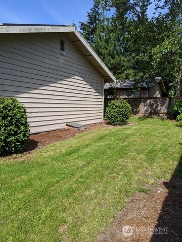 Shoreline, Washington, 98155, United States, 6 Bedrooms Bedrooms, ,6 BathroomsBathrooms,Residential,Forsale,2010232