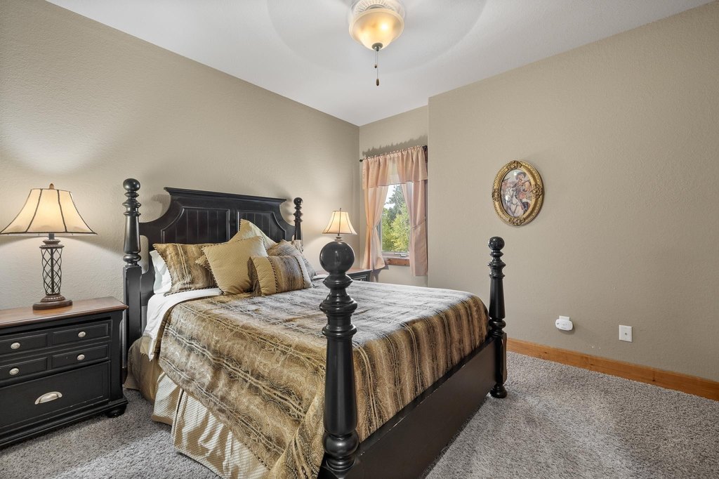 Lead, South Dakota, 57754, United States, 3 Bedrooms Bedrooms, ,2 BathroomsBathrooms,Residential,Forsale,1962251