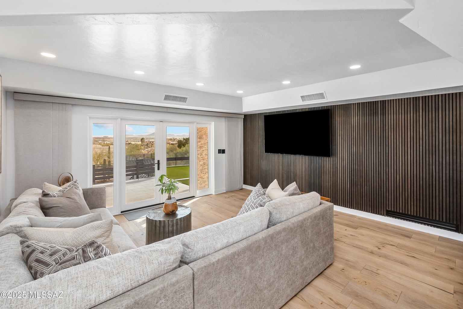 Tucson, Arizona, 85704, United States, 5 Bedrooms Bedrooms, ,3 BathroomsBathrooms,Residential,Forsale,1893855