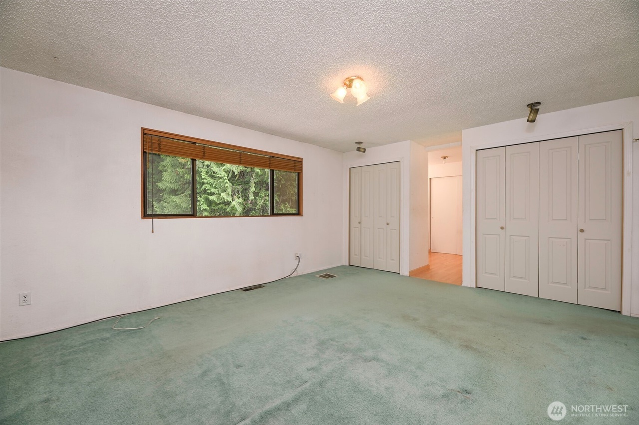 Edmonds, Washington, 98026, United States, 3 Bedrooms Bedrooms, ,2 BathroomsBathrooms,Residential,Forsale,1946226