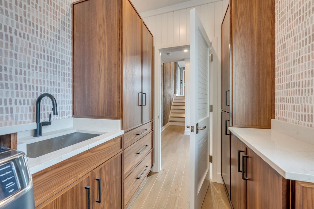 Cape May Point, New Jersey, 08212, United States, 3 Bedrooms Bedrooms, ,2.5 BathroomsBathrooms,Residential,Forsale,1967243