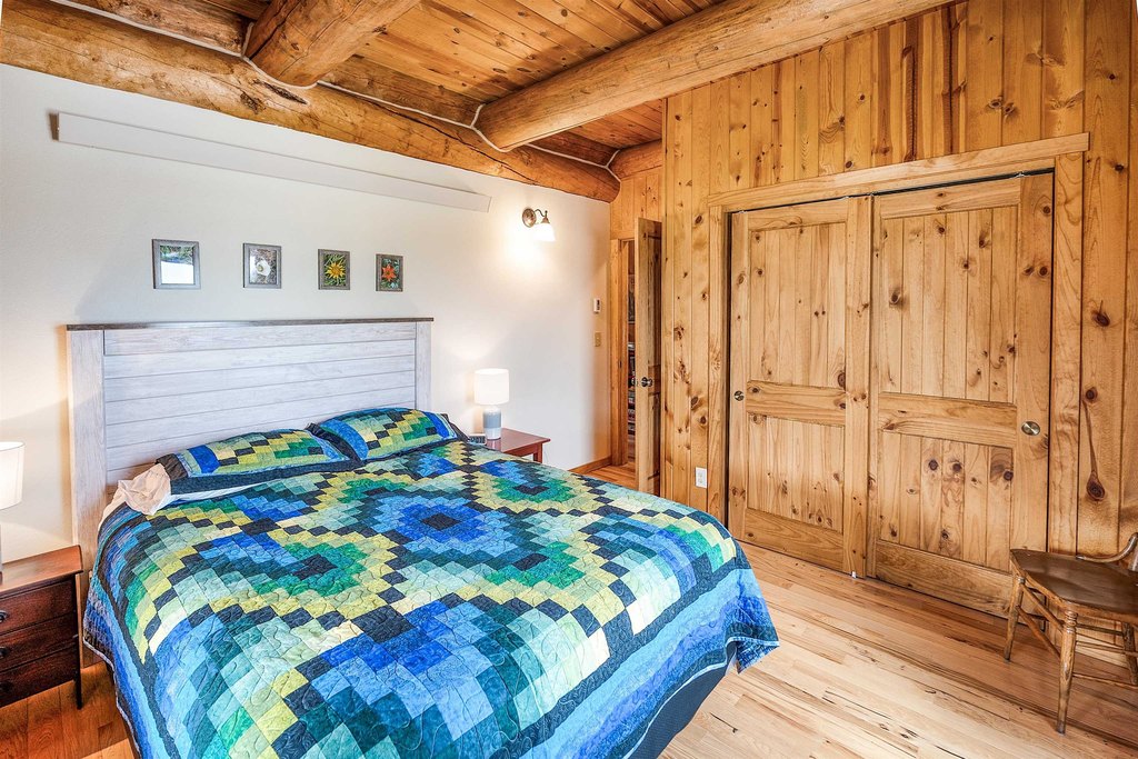 Custer, South Dakota, 57730, United States, 3 Bedrooms Bedrooms, ,2 BathroomsBathrooms,Residential,Forsale,1963297