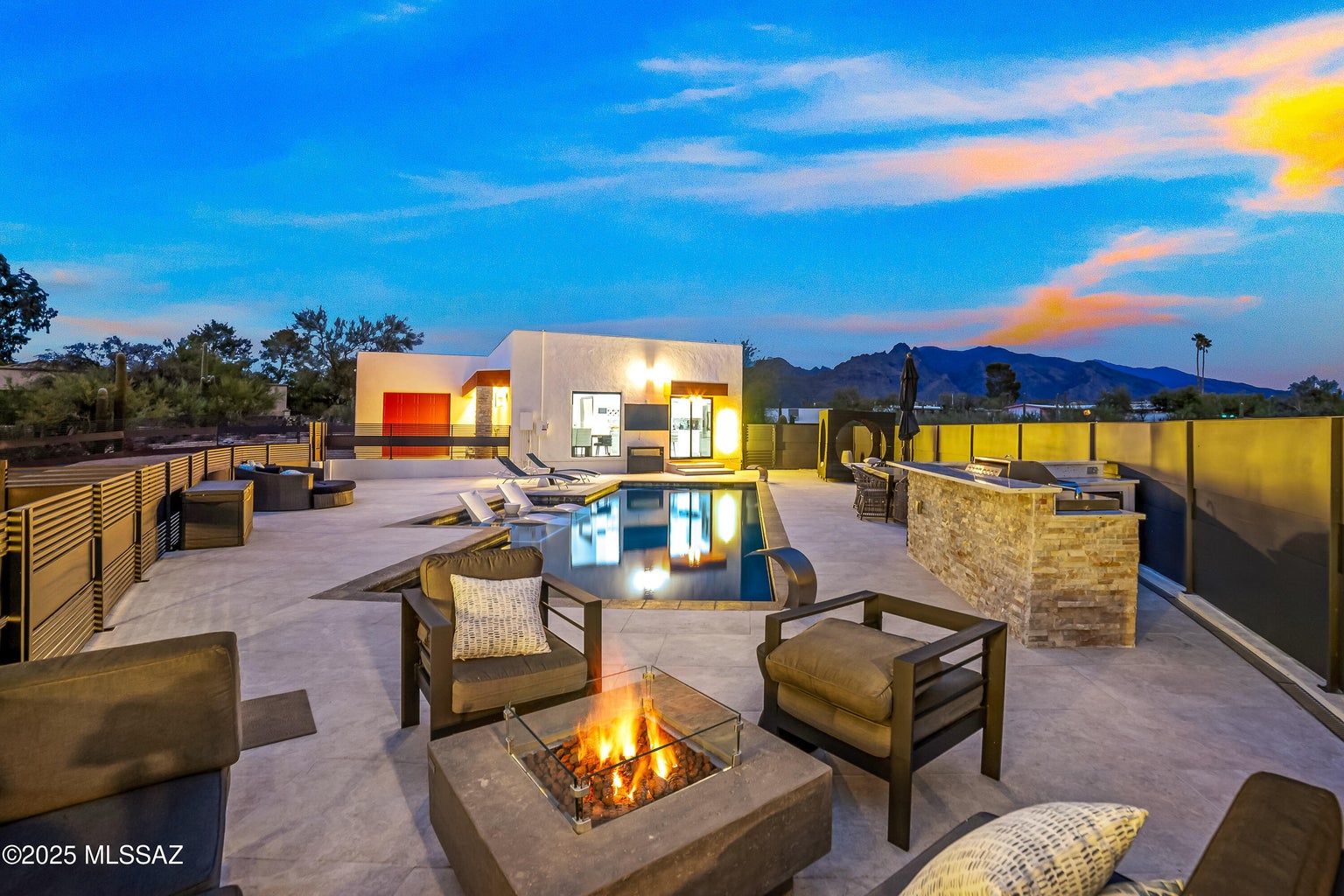 Tucson, Arizona, 85704, United States, 5 Bedrooms Bedrooms, ,3 BathroomsBathrooms,Residential,Forsale,1893855