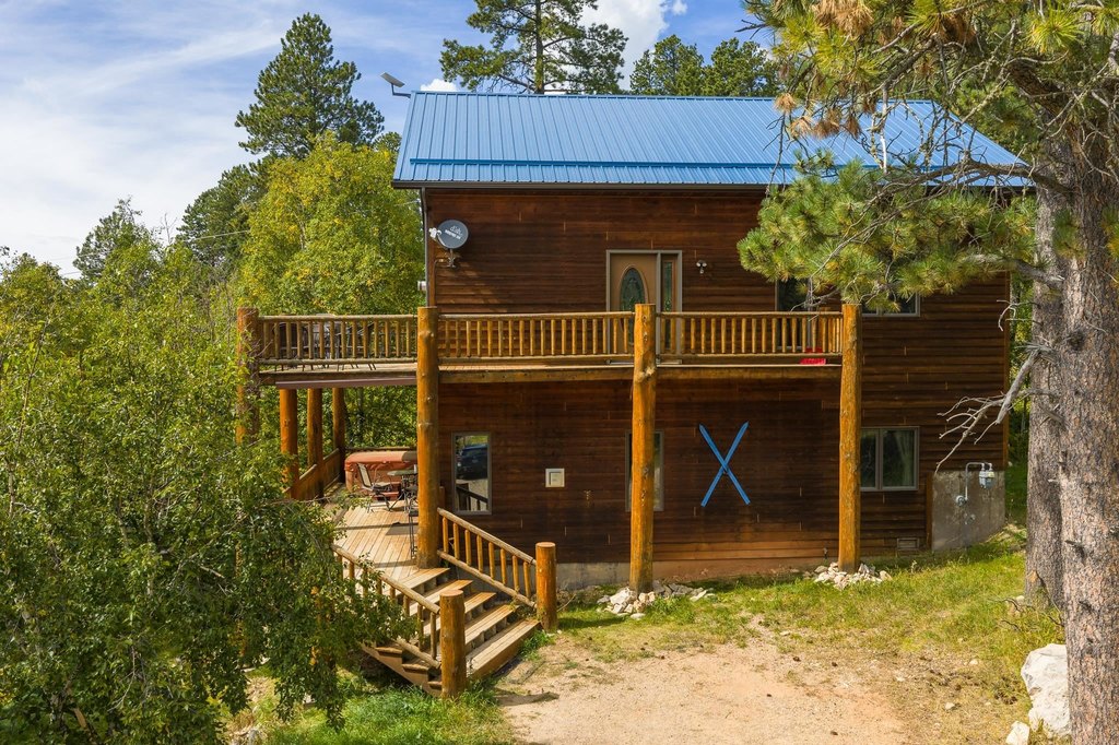 Lead, South Dakota, 57754, United States, 3 Bedrooms Bedrooms, ,2 BathroomsBathrooms,Residential,Forsale,1962251