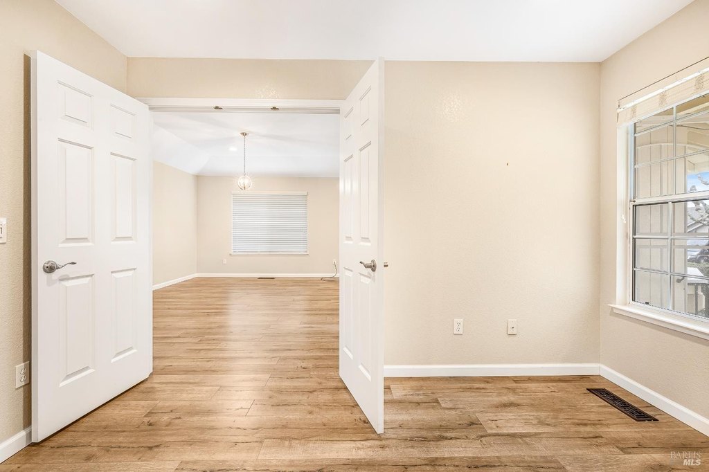 Santa Rosa, California, 95409, United States, 3 Bedrooms Bedrooms, ,2 BathroomsBathrooms,Residential,Forsale,1953130