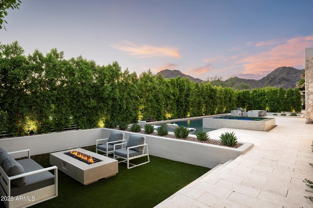 Paradise Valley, Arizona, 85253, United States, 6 Bedrooms Bedrooms, ,6 BathroomsBathrooms,Residential,Forsale,1953462