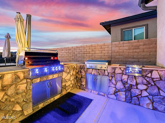 Oro Valley, Arizona, 85755, United States, 3 Bedrooms Bedrooms, ,3 BathroomsBathrooms,Residential,Forsale,1893859