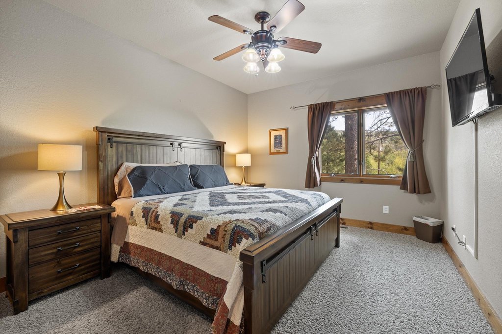 Lead, South Dakota, 57754, United States, 3 Bedrooms Bedrooms, ,2 BathroomsBathrooms,Residential,Forsale,1962251