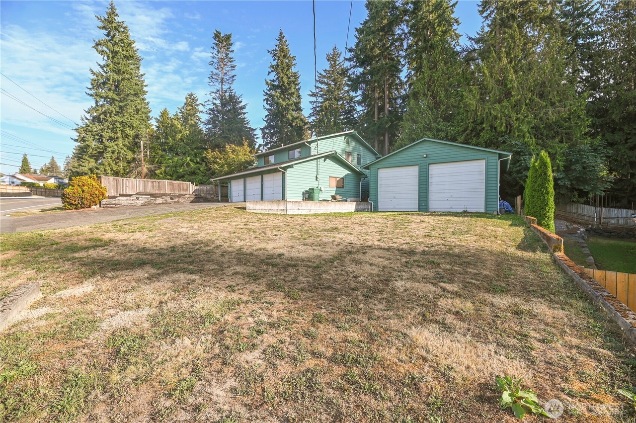 Edmonds, Washington, 98026, United States, 3 Bedrooms Bedrooms, ,2 BathroomsBathrooms,Residential,Forsale,1946226