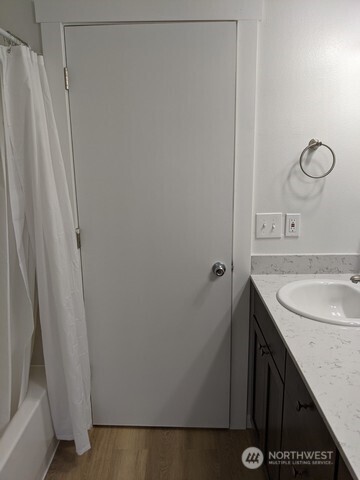 Shoreline, Washington, 98155, United States, 6 Bedrooms Bedrooms, ,6 BathroomsBathrooms,Residential,Forsale,2010232