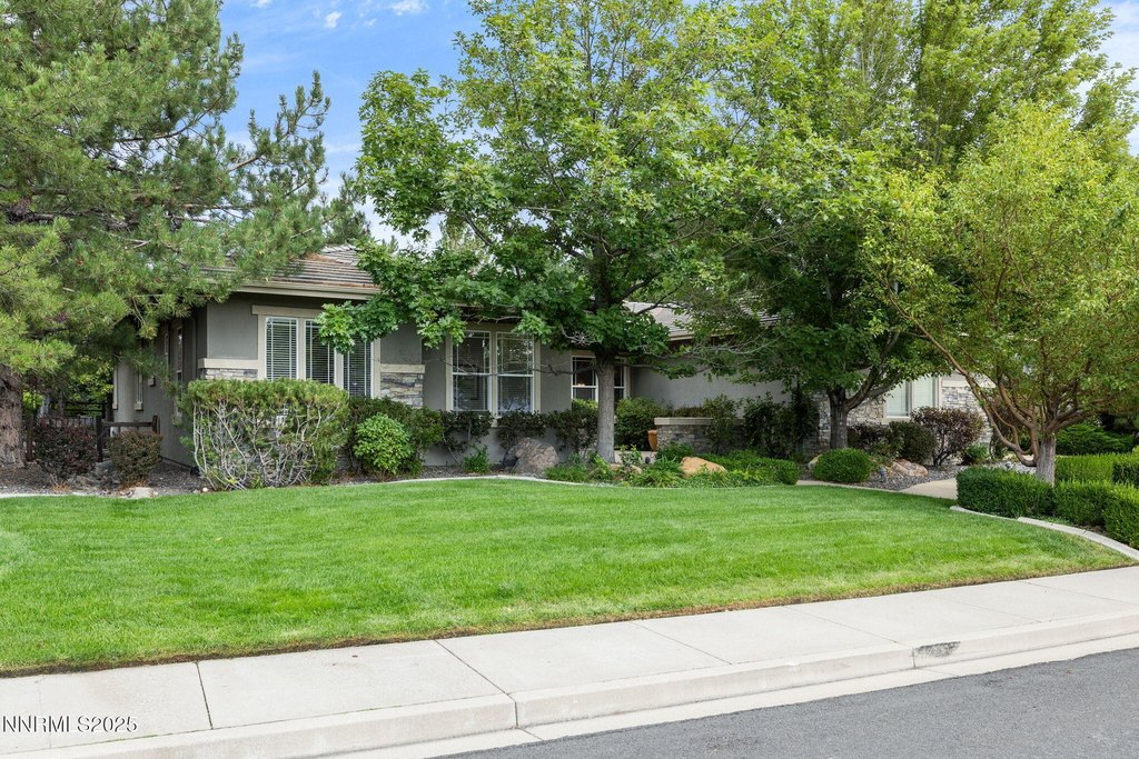 Reno, Nevada, 89519, United States, 4 Bedrooms Bedrooms, ,2.5 BathroomsBathrooms,Residential,Forsale,1954163