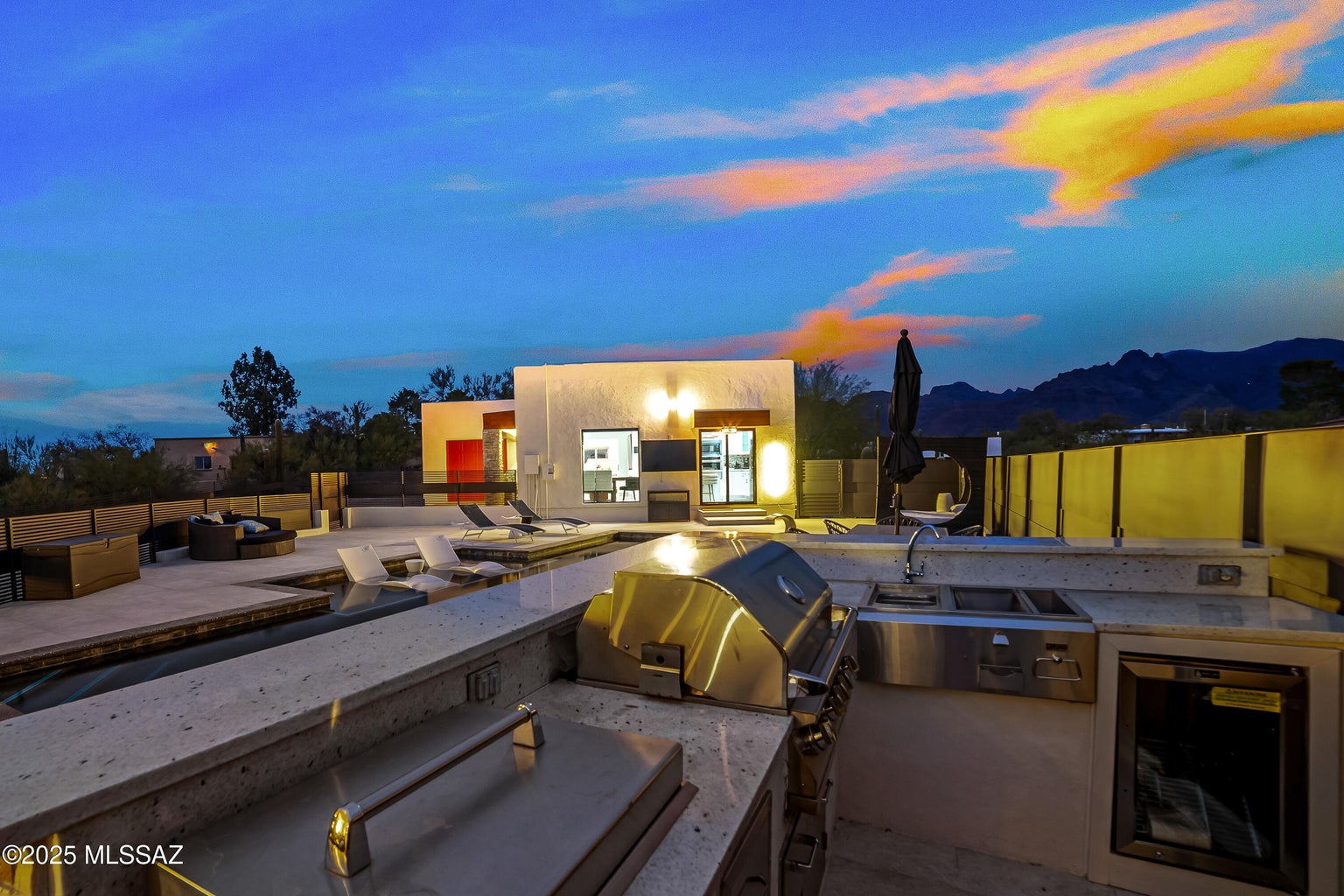 Tucson, Arizona, 85704, United States, 5 Bedrooms Bedrooms, ,3 BathroomsBathrooms,Residential,Forsale,1893855