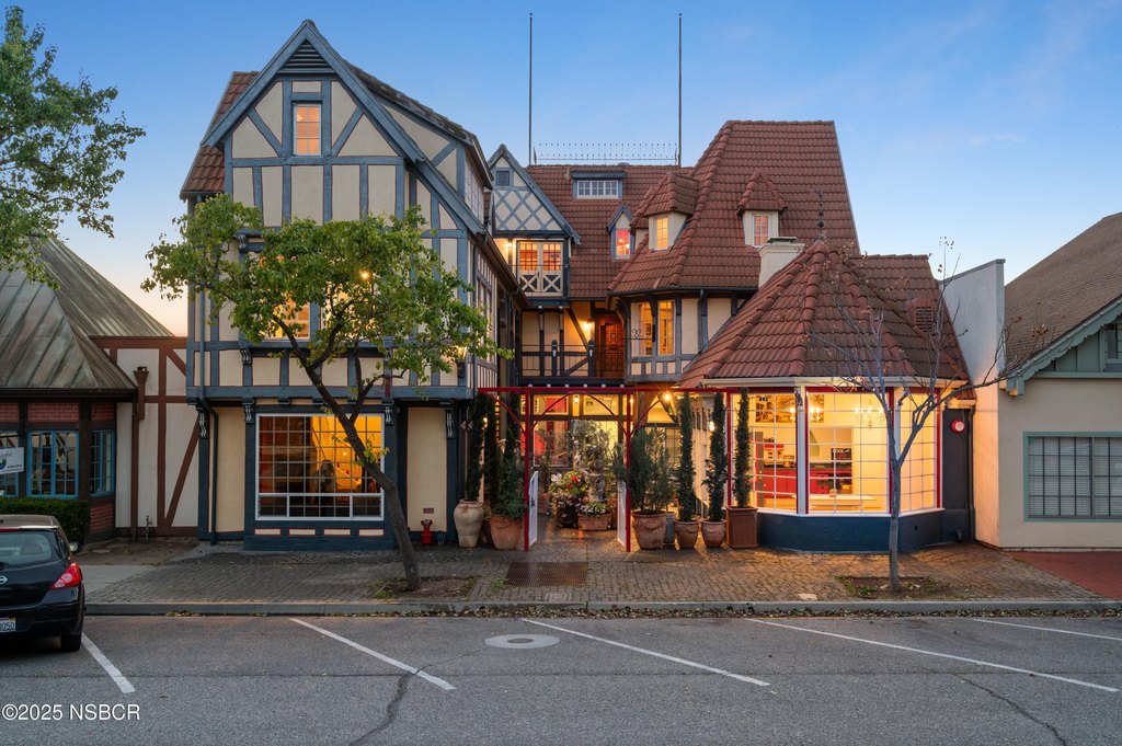 Solvang, California, 93463, United States, 4 Bedrooms Bedrooms, ,3.5 BathroomsBathrooms,Residential,Forsale,1889055