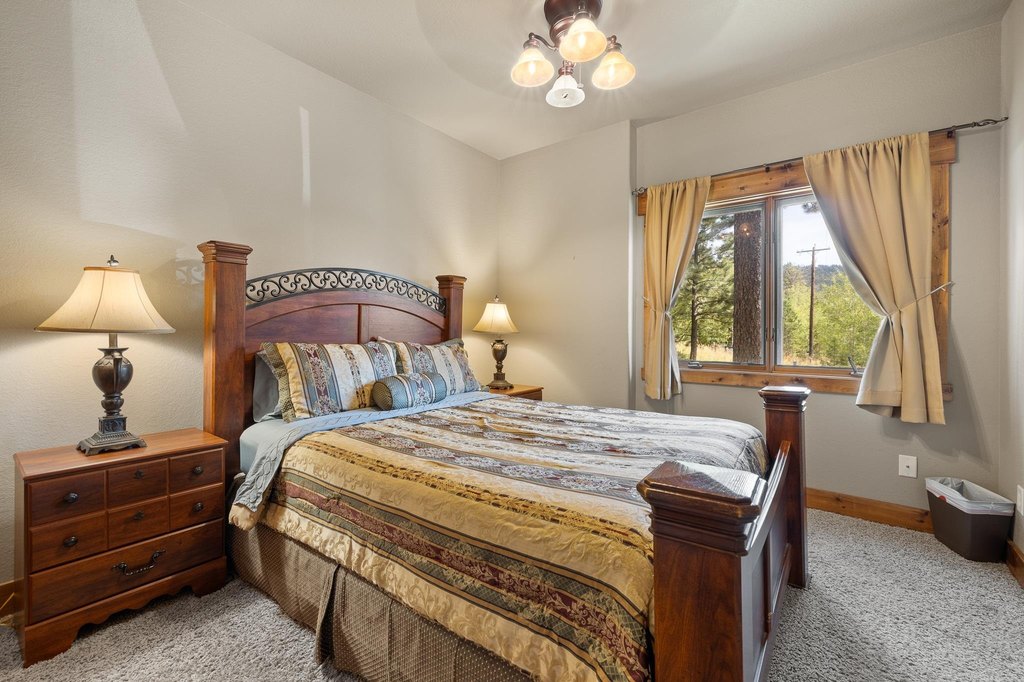 Lead, South Dakota, 57754, United States, 3 Bedrooms Bedrooms, ,2 BathroomsBathrooms,Residential,Forsale,1962251