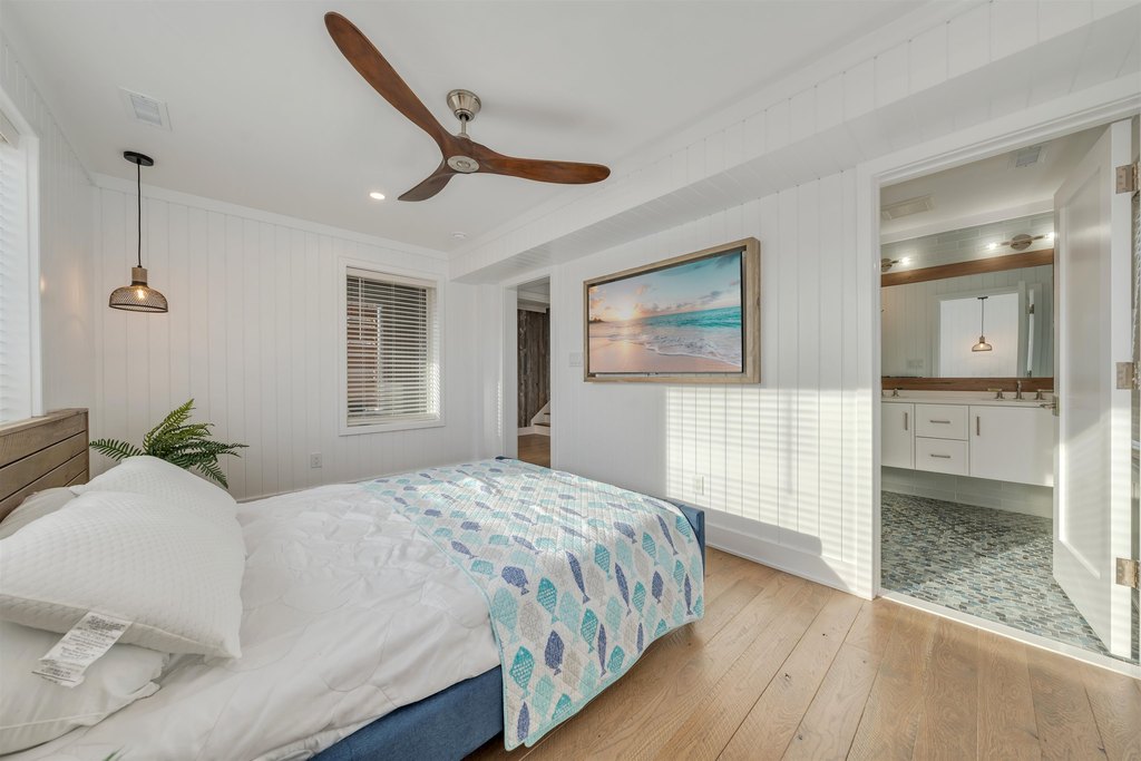 Cape May Point, New Jersey, 08212, United States, 3 Bedrooms Bedrooms, ,2.5 BathroomsBathrooms,Residential,Forsale,1967243